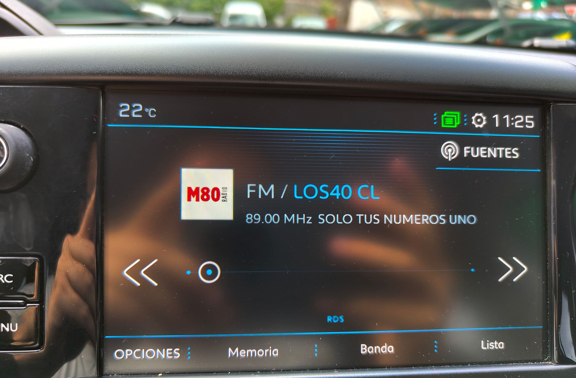 Peugeot 2008 BlueHDi 100 Style - foto 32
