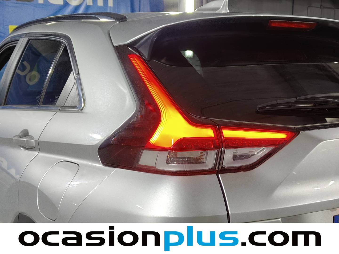 Foto Mitsubishi Eclipse Cross Mitsubishi Eclipse Cross 2.4 PHEV Kaiteki 4WD Auto (188 CV)