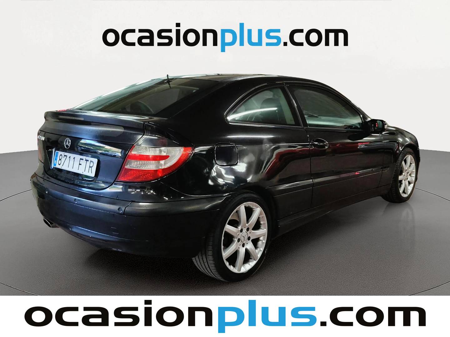 Foto trasera Mercedes Clase C Mercedes Clase C C Sportcoupe 230 (204 CV) derecha