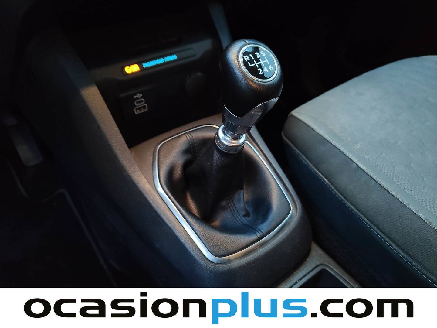 Ford Tourneo Courier Ford Tourneo Courier 1.0 EcoBoost Titanium (125 CV) de segunda mano
