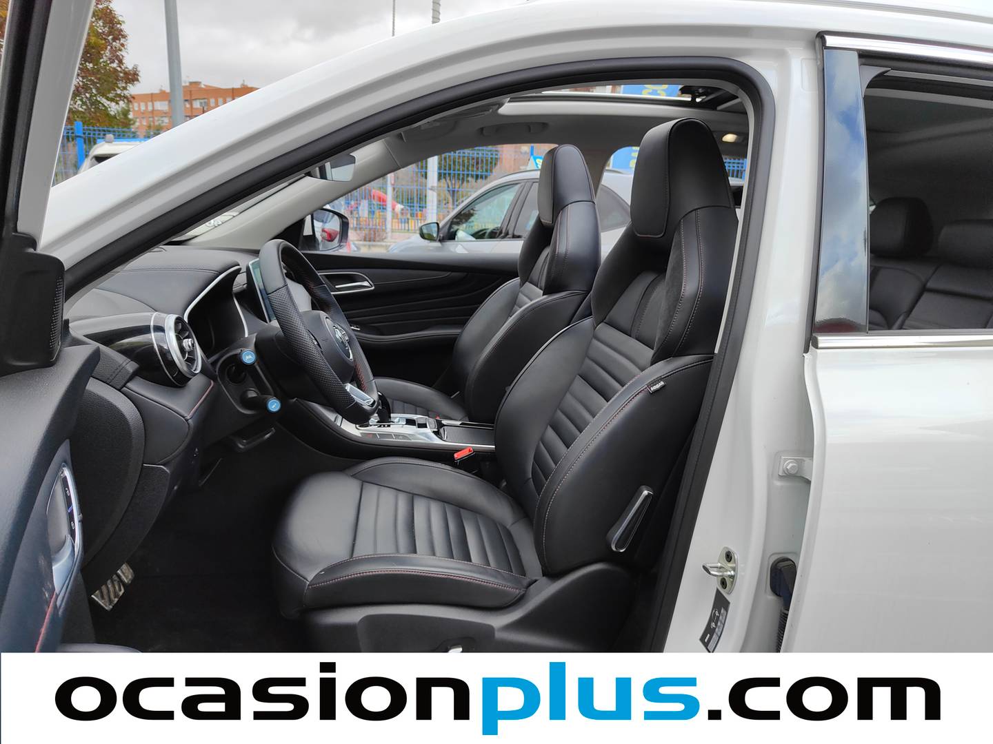 Foto MG HS MG HS 1.5 Turbo GDI Luxury DCT (162 CV)