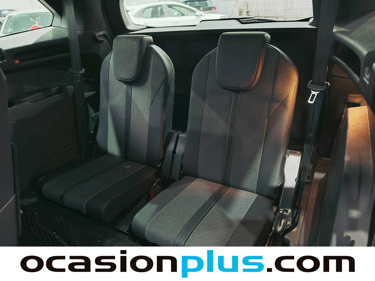 Peugeot 5008 Peugeot 5008 PureTech 130 S&S Allure Pack EAT8 (130 CV) 7 PLAZAS seminuevo