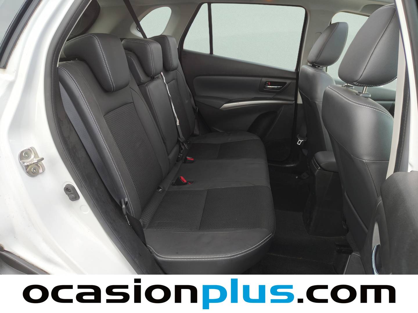 Foto Suzuki S-Cross Suzuki S-Cross 1.4 DITC Mid Hybrid GLX 4WD Auto (129 CV)