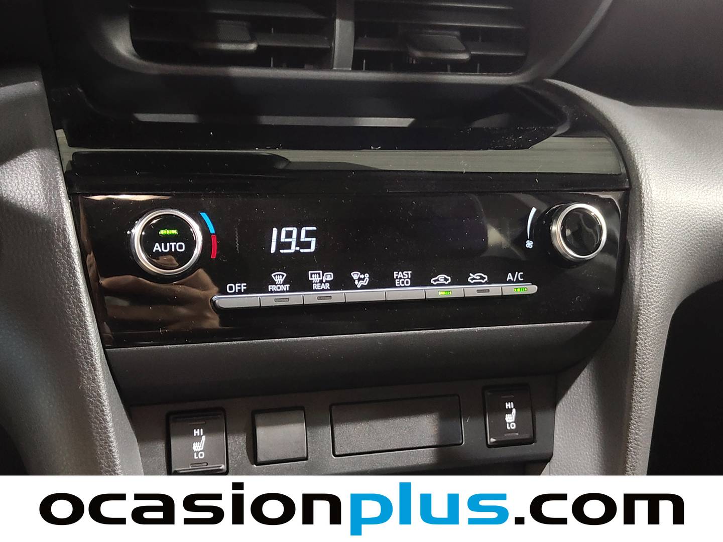 Foto Toyota Yaris Cross Toyota Yaris Cross 120H Business Plus (116 CV)