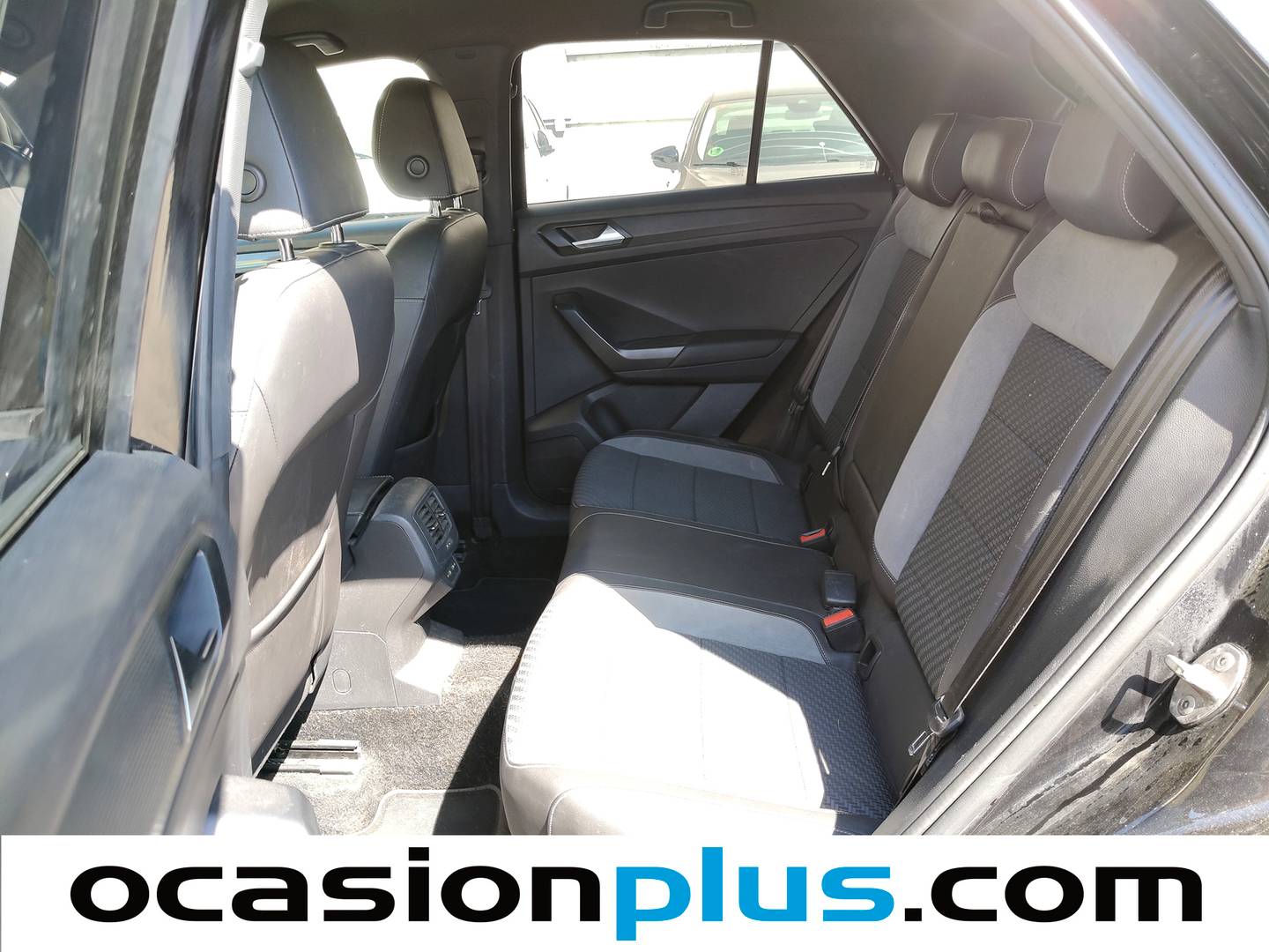 Foto asientos traseros Volkswagen T-Roc Volkswagen T-Roc Sport 1.5 TSI (150 CV) DSG R-Line