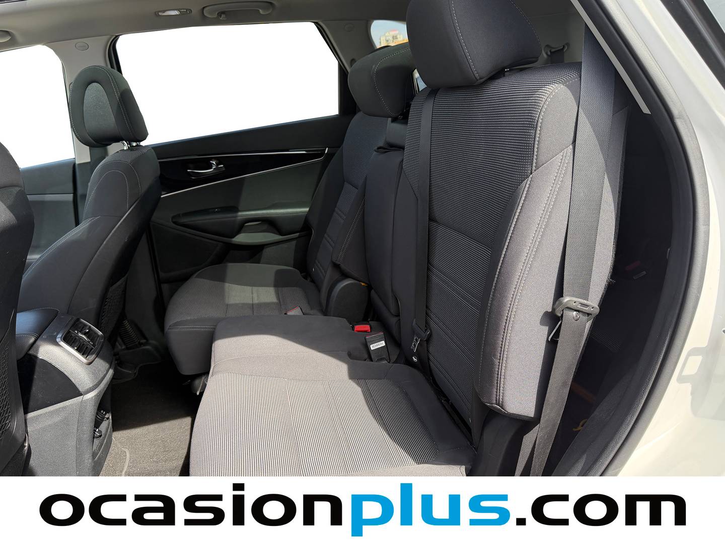 Foto asientos traseros KIA Sorento KIA Sorento 2.2 CRDi Drive 4x4 Auto (200 CV)