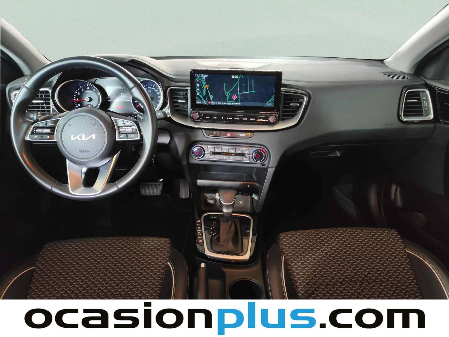 KIA Ceed KIA Ceed 1.5 MHEV Tech DCT (160 CV) de ocasión