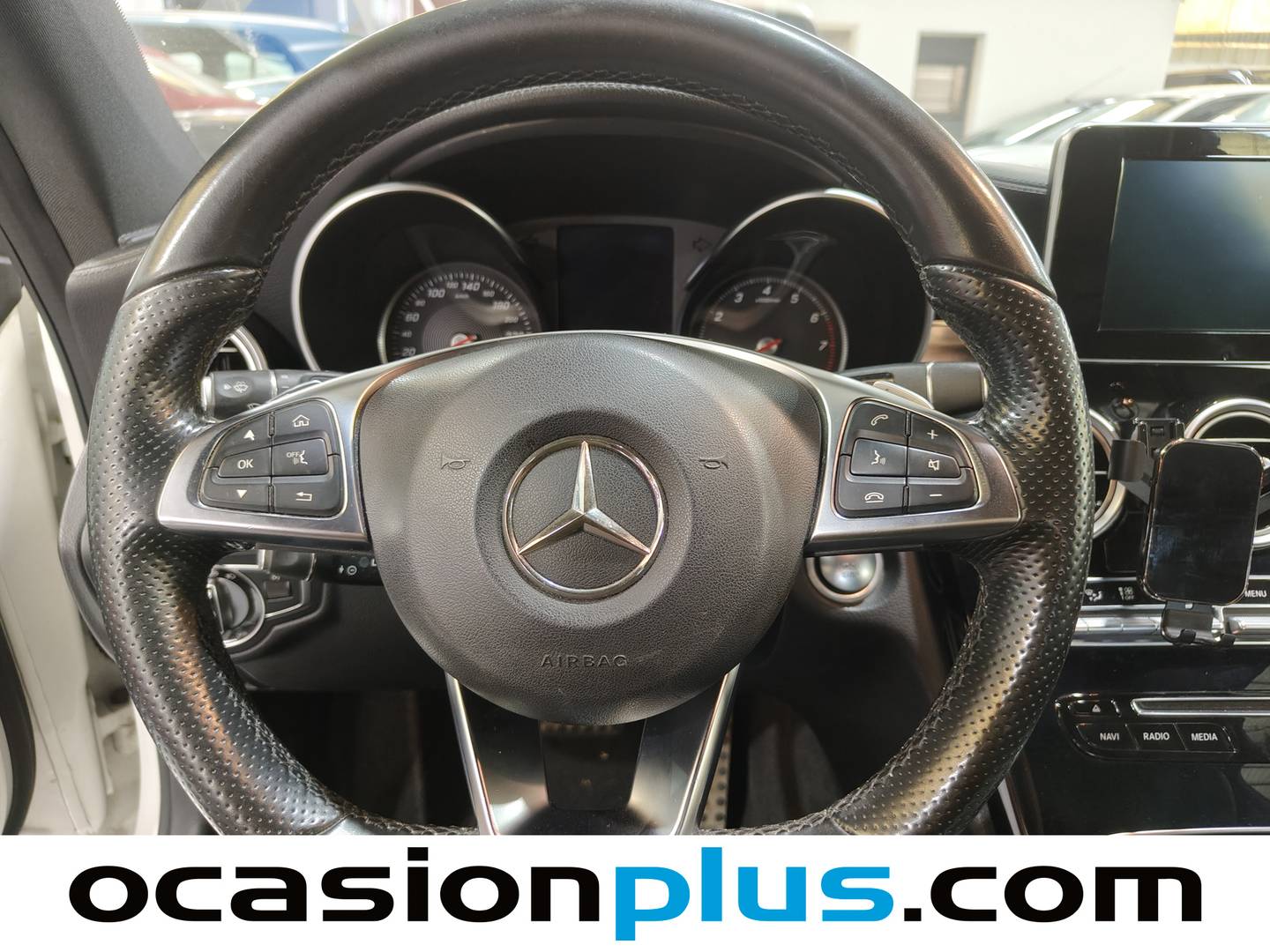Mercedes Clase C Mercedes Clase C Coupe 200 AMG Line (184 CV) 2016