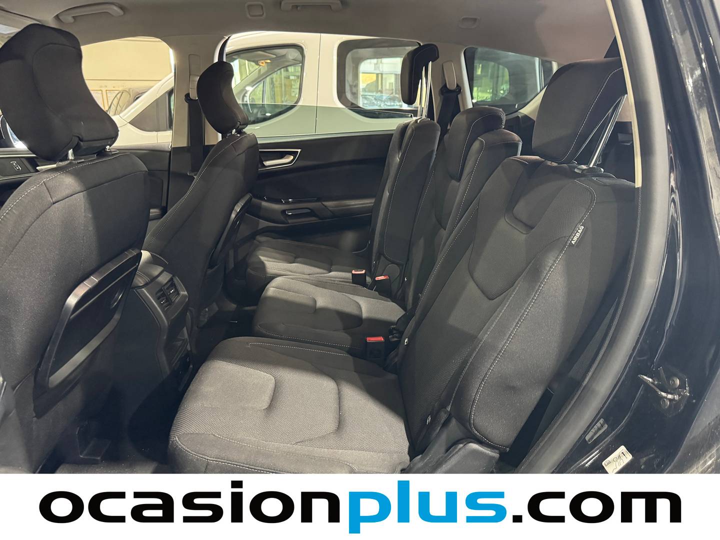Ford S-MAX Ford S-Max 2.5 Duratec Atkinson PHEV Titanium Auto (190 CV) 7 Plazas de segunda mano
