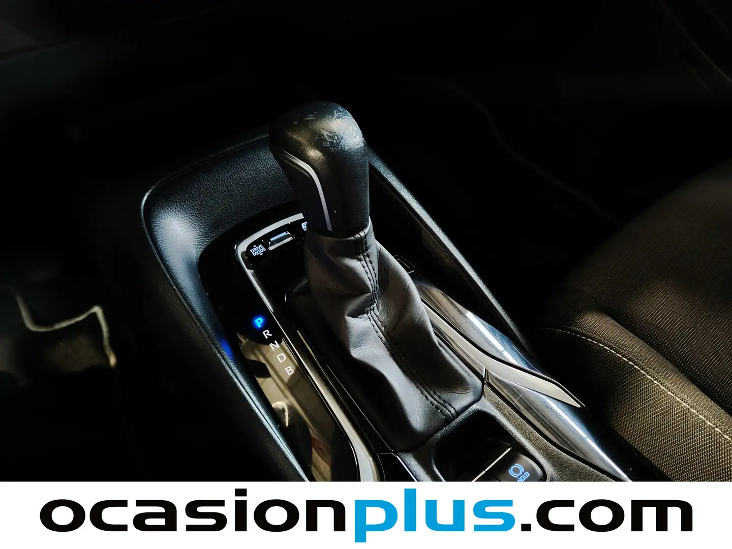 Foto Toyota Corolla Toyota Corolla 125H Business E-CVT (122 CV)