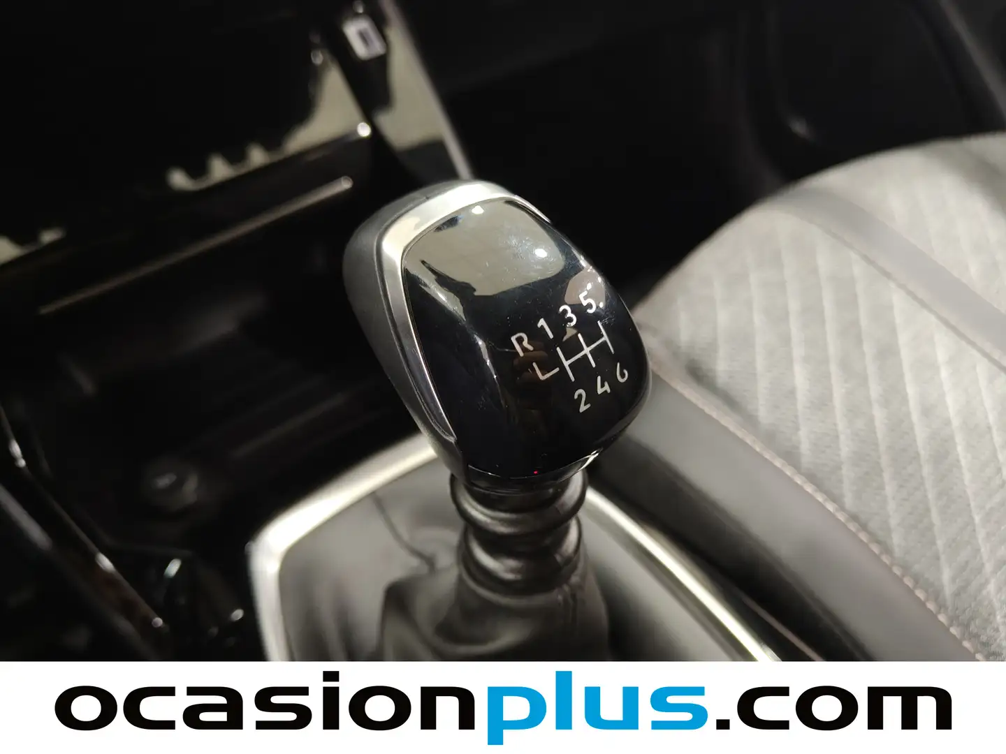 Foto Peugeot 2008 Peugeot 2008 PureTech 100 S&S Allure (100 CV)