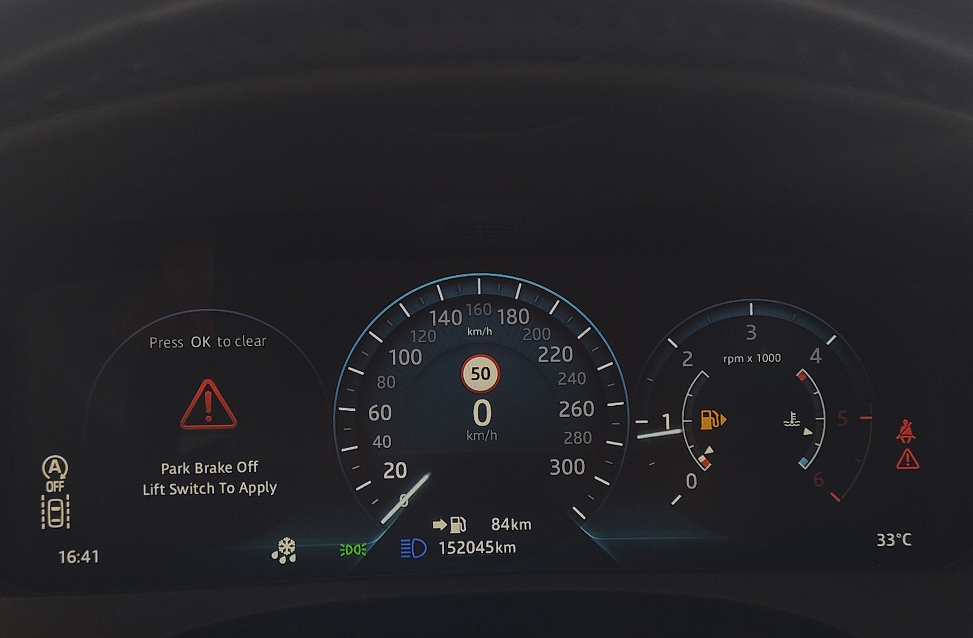 Jaguar F-Pace 2.0L i4D R-Sport AWD - foto 27