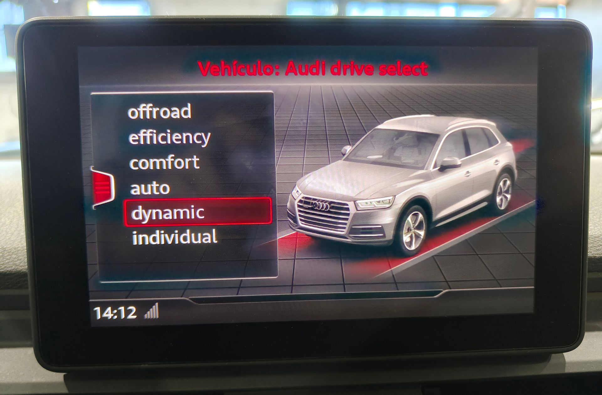 Audi Q5 Design 2.0 TDI quattro S tronic - foto 9