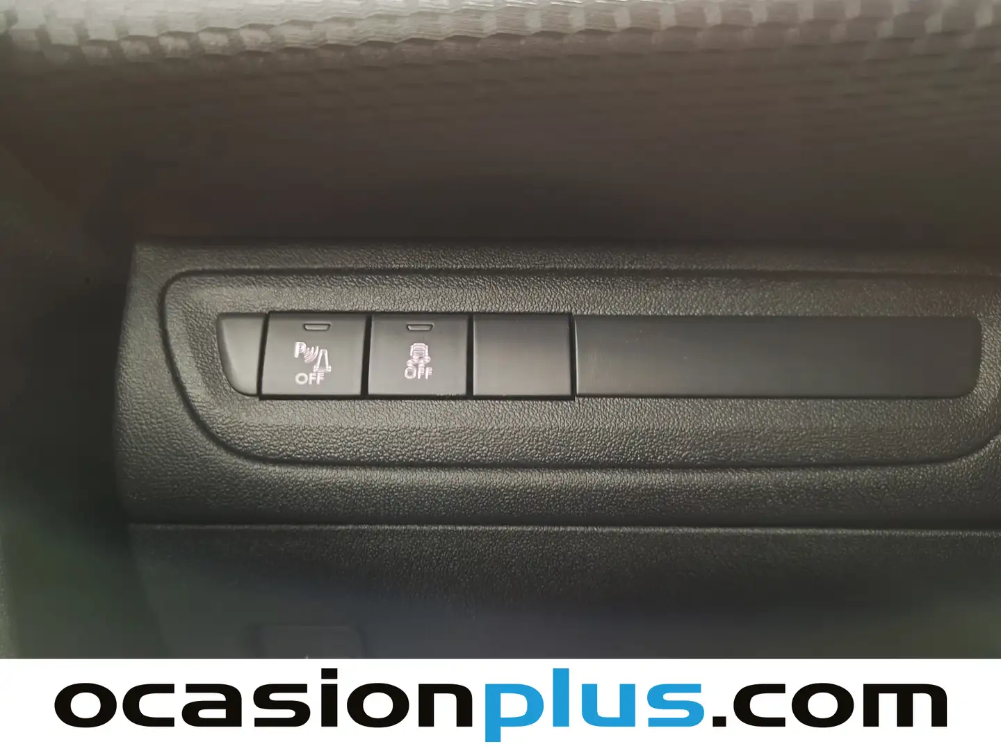 Foto Peugeot 2008 Peugeot 2008 VTI 82 Active  (82 CV)