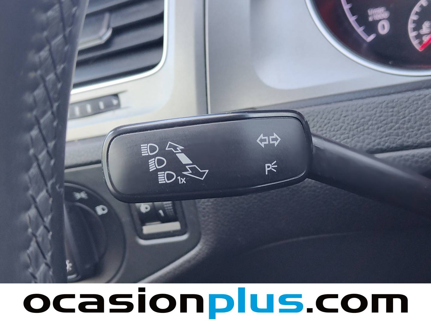 Volkswagen Golf Volkswagen Golf Variant Variant Business & Navi 1.6 TDI CR BMT (110 CV) DSG de ocasión