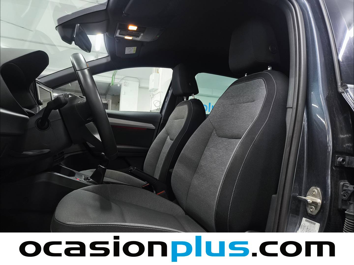 Foto asientos delanteros Seat Ibiza Seat Ibiza 1.0 TSI S&S Xcellence (115 CV)
