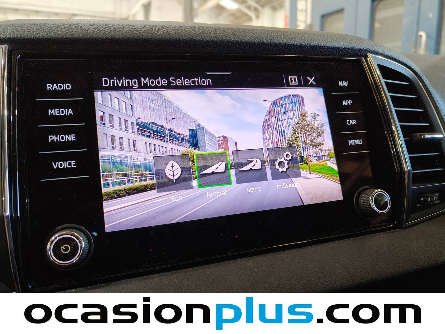 Acabados Skoda Karoq Skoda Karoq 1.5 TSI ACT Design DSG (150 CV)