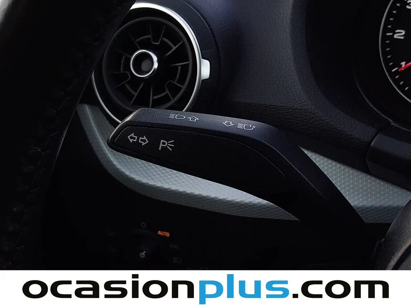 Foto Audi Q2 Audi Q2 design 30 TFSI (116 CV)