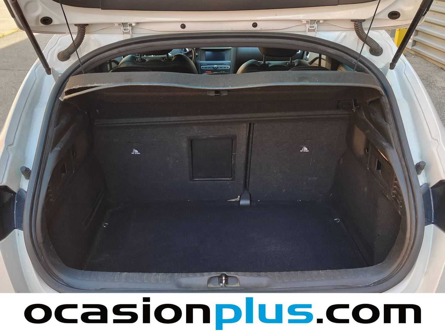 Foto DS DS 4 DS DS4 1.6 BlueHDi S&S Style (120 CV)