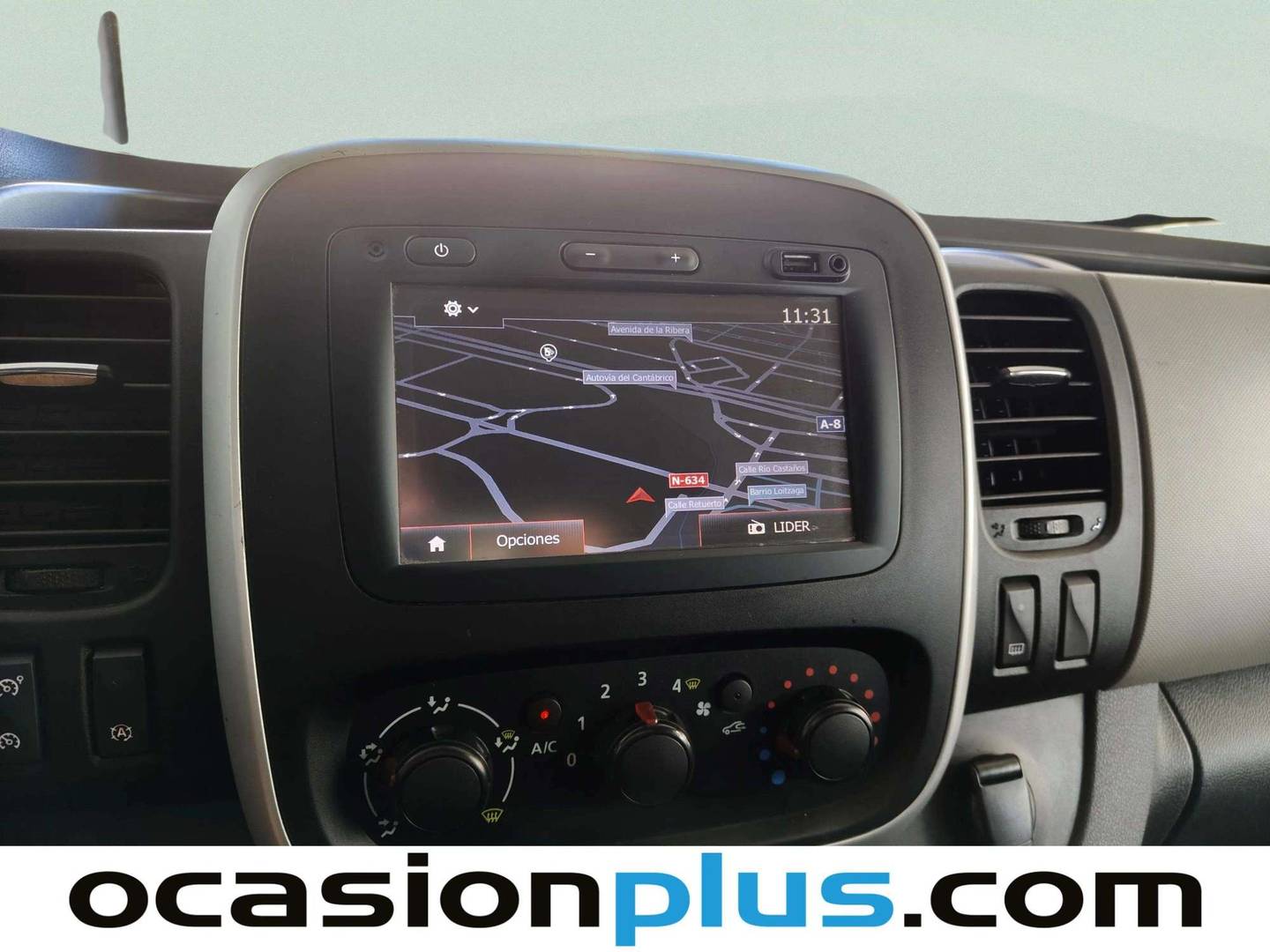 Extras y acabados del Renault Trafic Renault Trafic Combi Mixto Energy dCi (95 CV) 5 Plazas