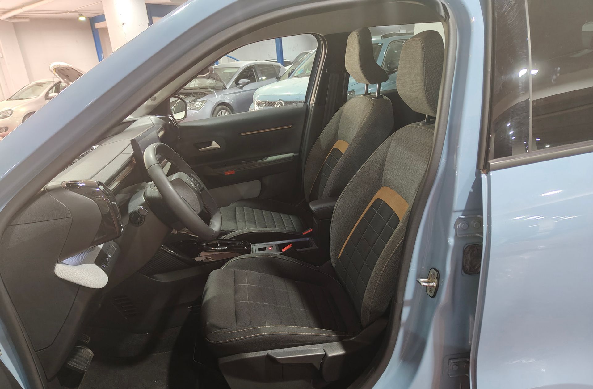 Citroën C3 Aircross Hybrid 145 Plus e-DCS6 - foto 10