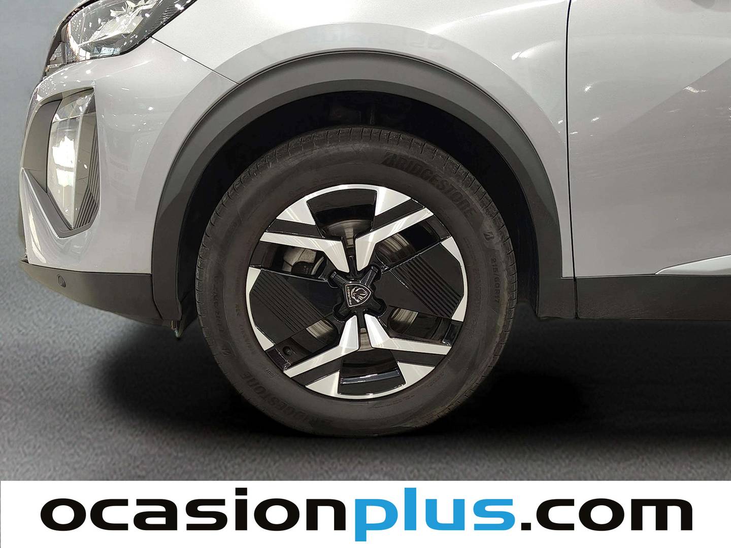 Peugeot 2008 Peugeot 2008 Allure Hybrid eDCS6 (145 CV) km 0