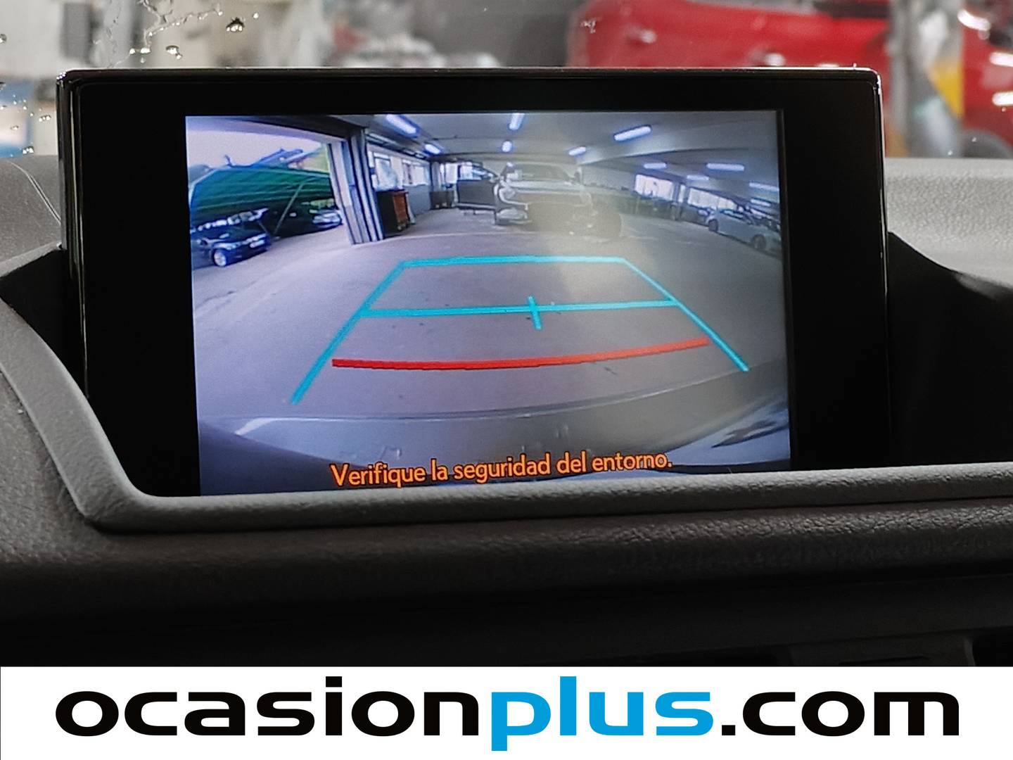 Extras y acabados del Lexus CT Lexus CT 200h Business (136 CV)