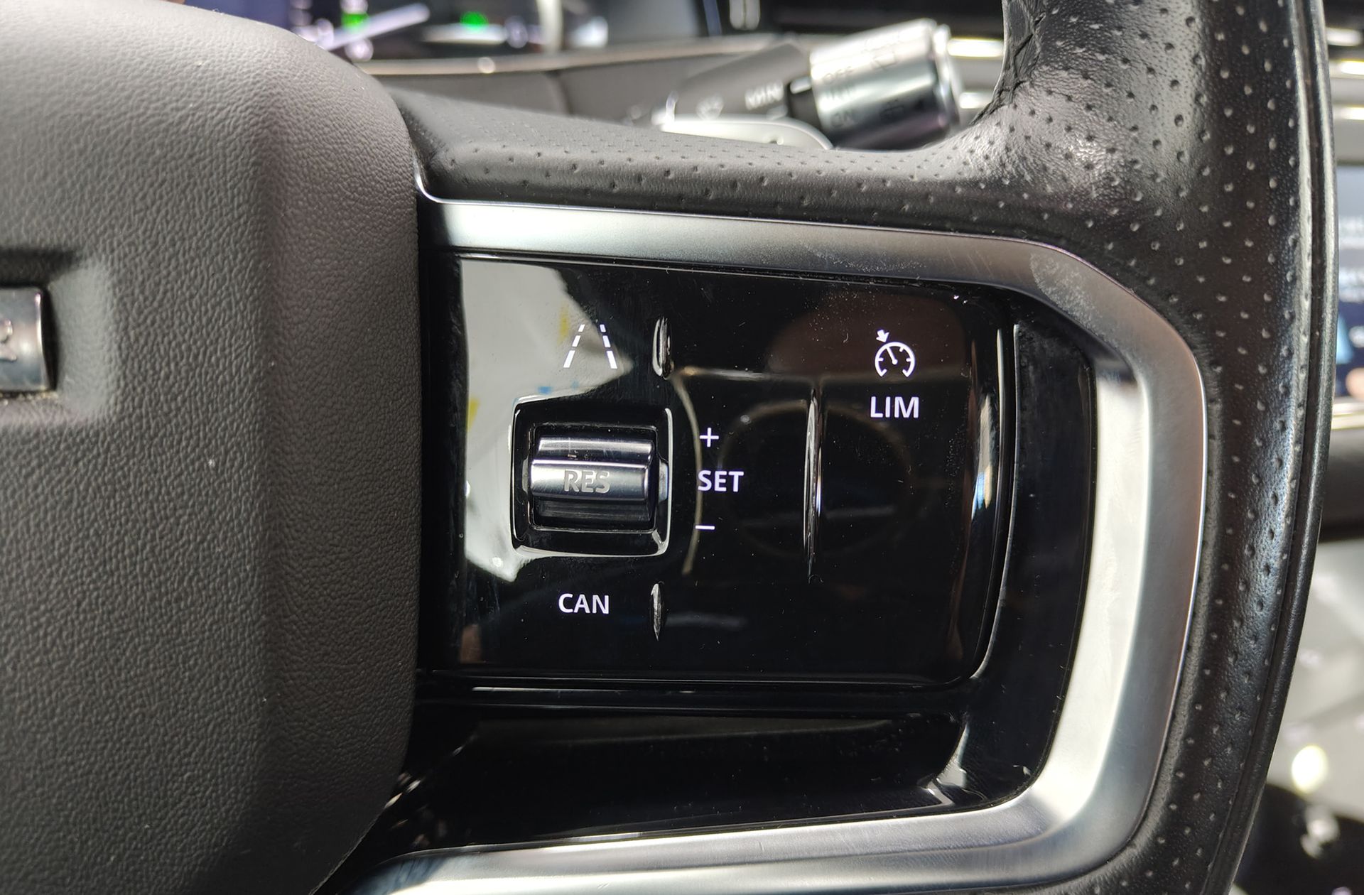 Land Rover Range Rover Evoque P200 MHEV R-Dynamic S 4WD - foto 28