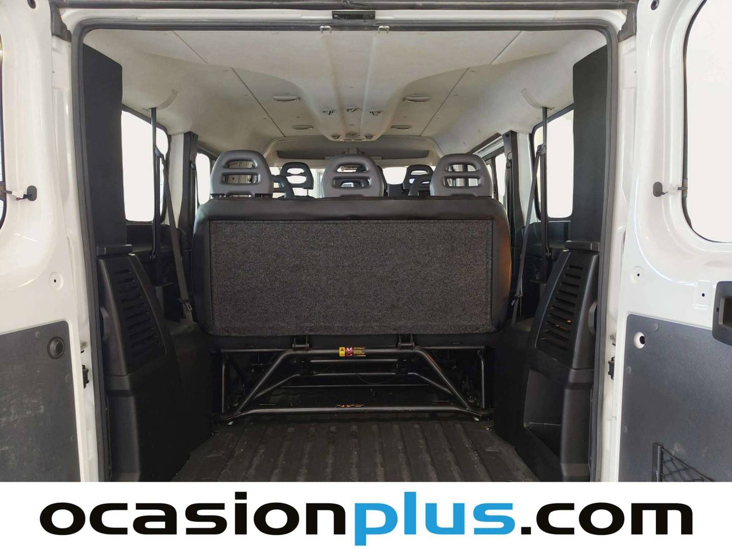 Foto asientos traseros Citroën Jumper Citroen Jumper Combi BlueHDi 120 S&S 30 L1H1 (120 CV) 9 Plazas