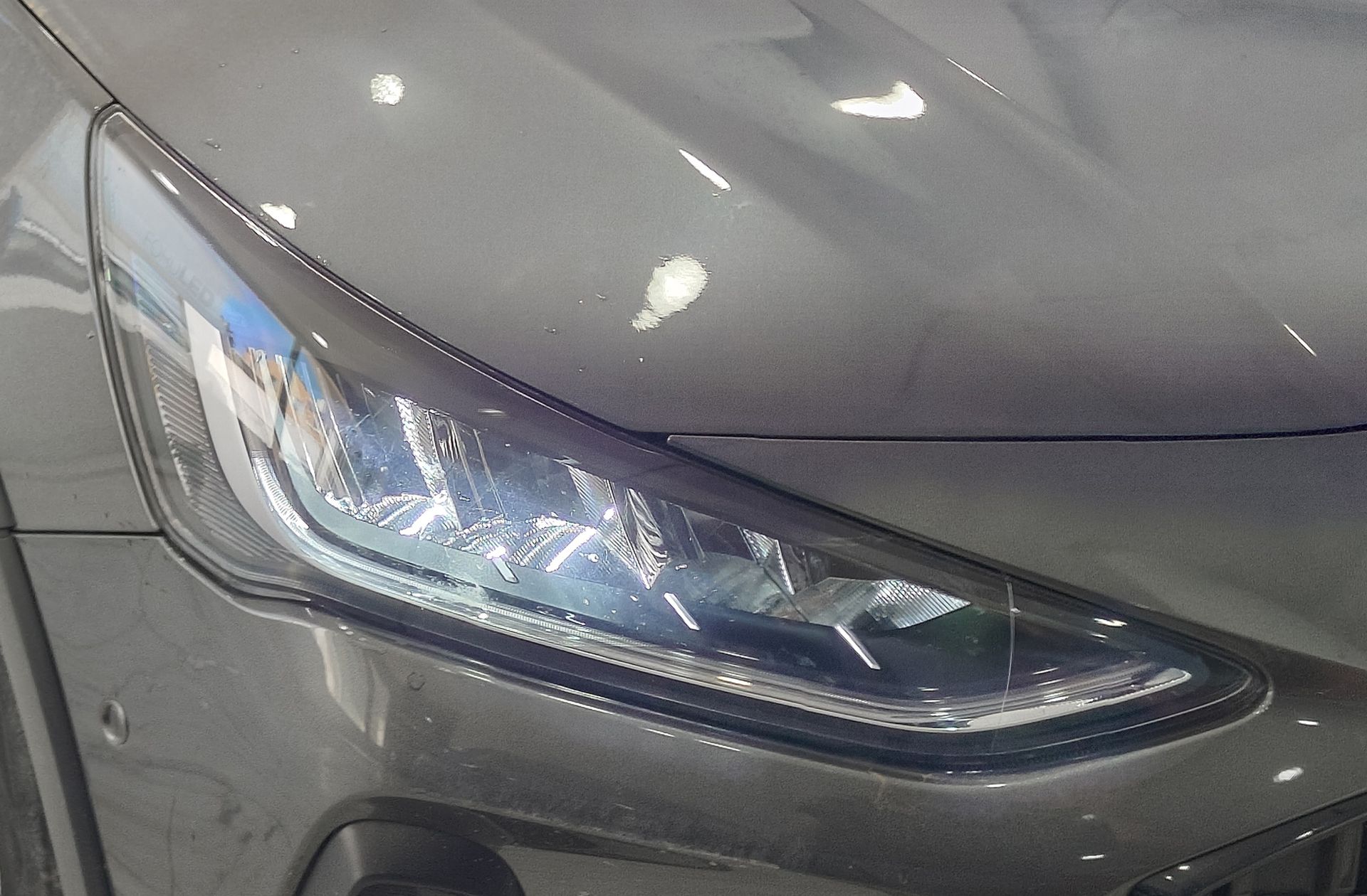 Ford Focus 1.0 EcoBoost MHEV Active - foto 11