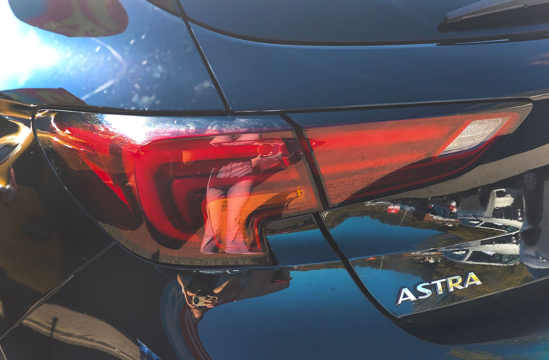 Opel Astra 1.2 Turbo SHR Elegance - foto 16