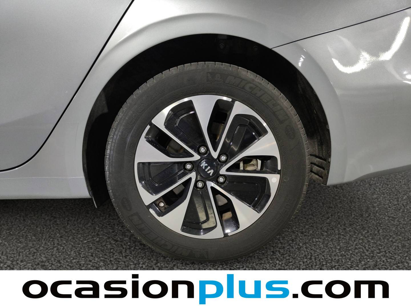 Foto KIA Ceed Tourer Kia Ceed Tourer 1.6 GDi PHEV eDrive Auto (141 CV)