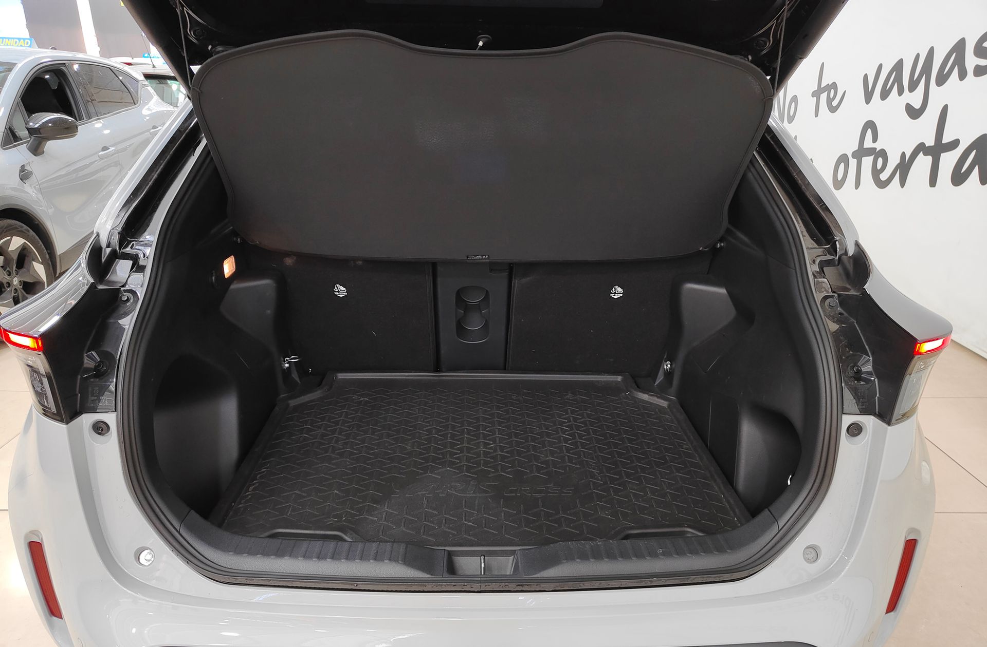 Toyota Yaris Cross 130H GR Sport - foto 17