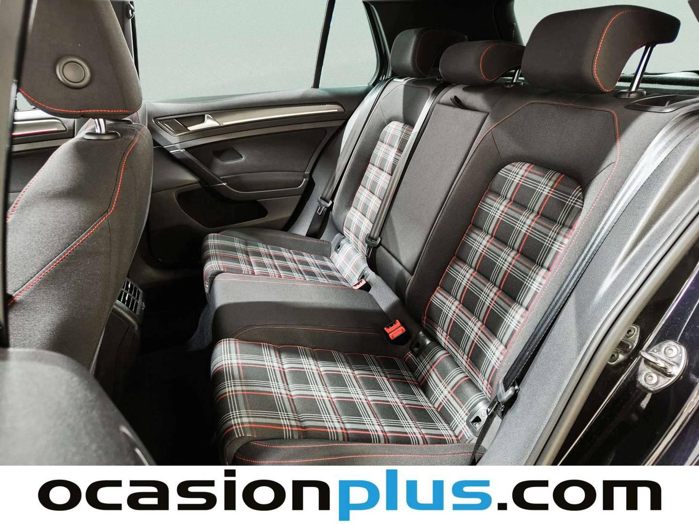 Foto asientos traseros Volkswagen Golf Volkswagen Golf Performance 2.0 TSI (245CV) DSG