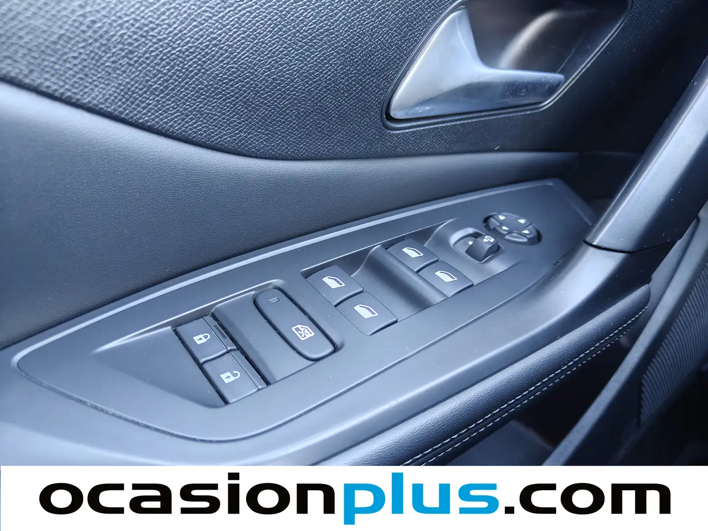 Foto Peugeot 308 Peugeot 308 Allure Pack BlueHDi 130 S&S EAT8 (130 CV)