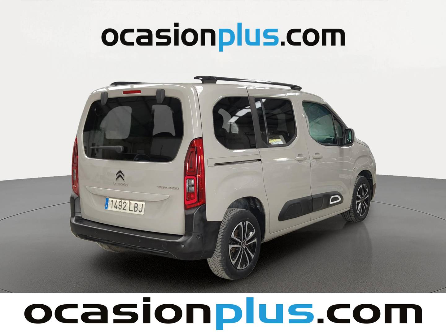 Foto trasera Citroën Berlingo Citroen Berlingo BlueHDi 130 S&S Talla M Shine EAT8 (130 CV) derecha