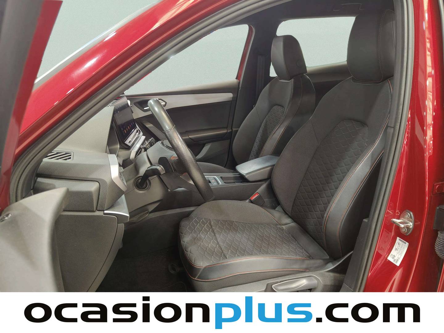 Foto asientos delanteros Seat León Seat León ST 1.5 eTSI S&S FR DSG (150 CV)