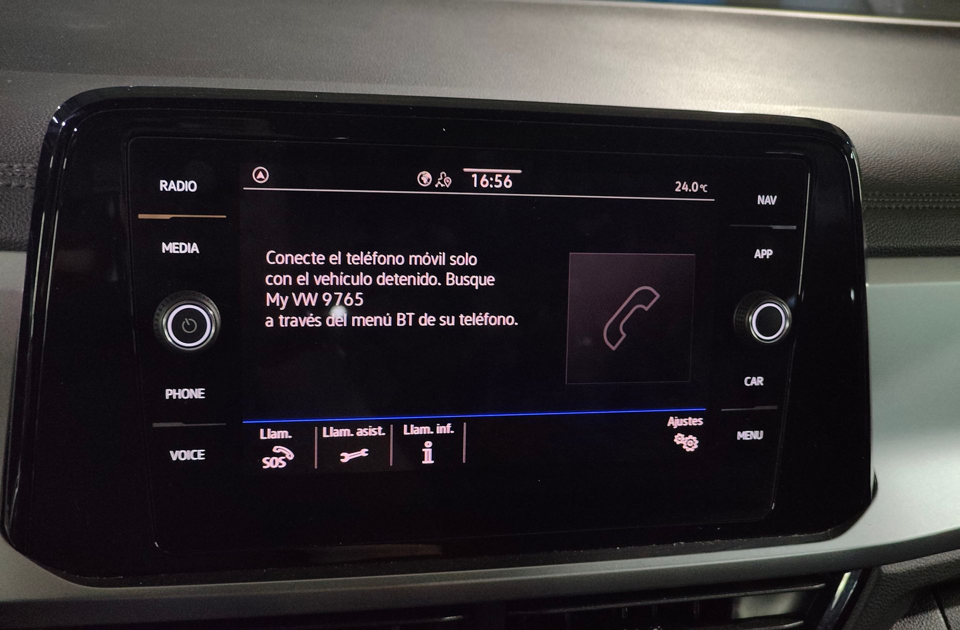 Volkswagen T-Roc Life 1.0 TSI - foto 32