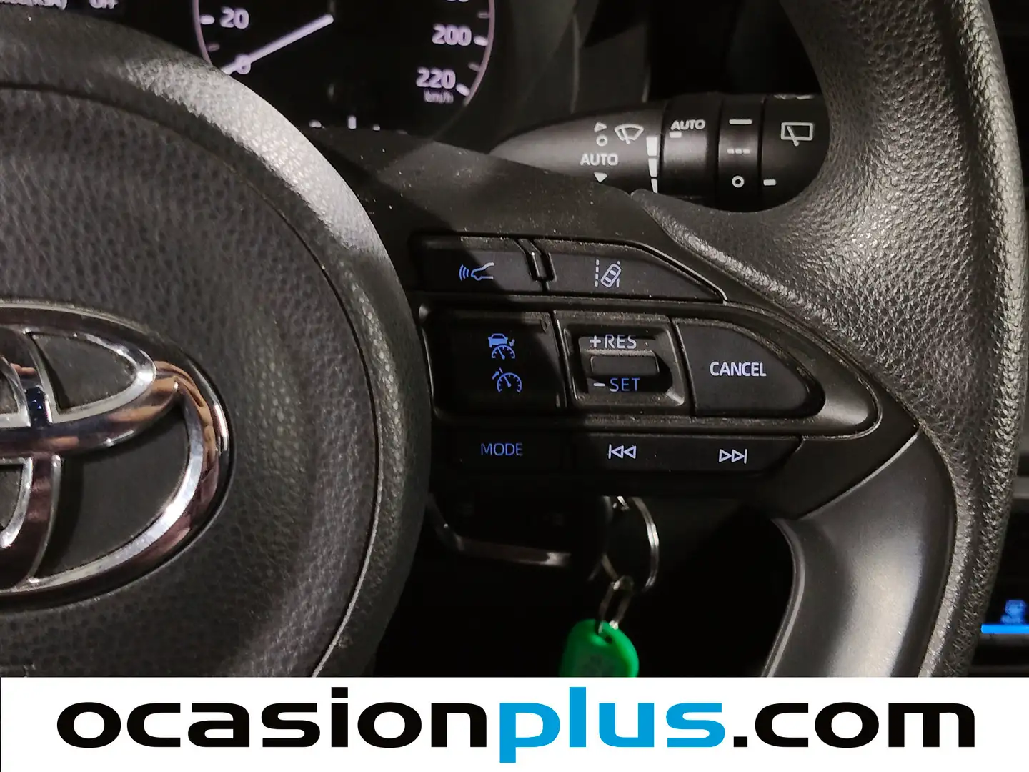 Foto Toyota Yaris Toyota Yaris 120H Business Plus (116 CV)