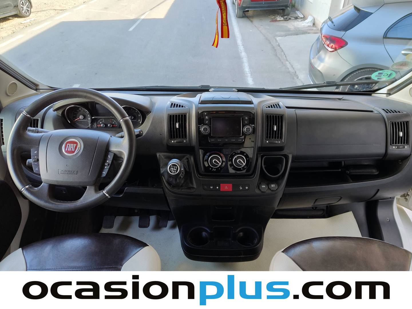 Benimar Sport 323 Benimar Sport 323 Design (150 CV) 7 Plazas al mejor precio