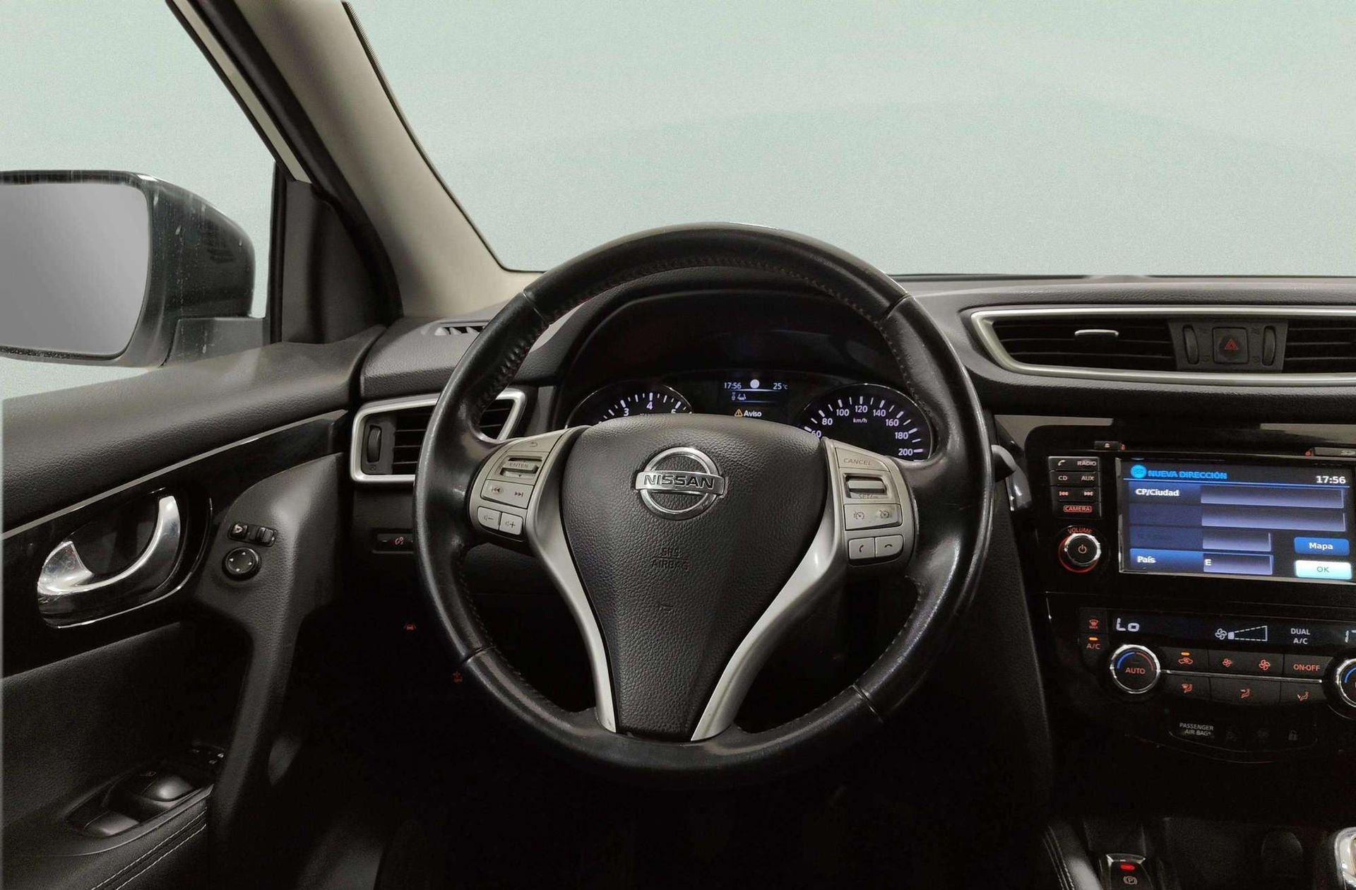 Nissan Qashqai DIG-T 115 N-Connecta 4x2 - foto 20