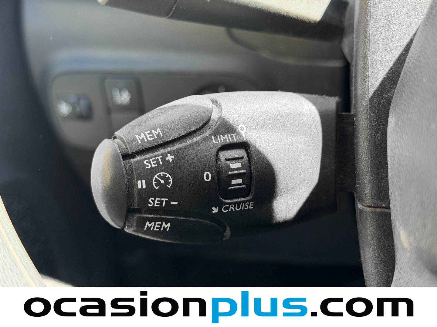 Citroën C3 Citroën C3 PureTech 82 Feel (83 CV) manual