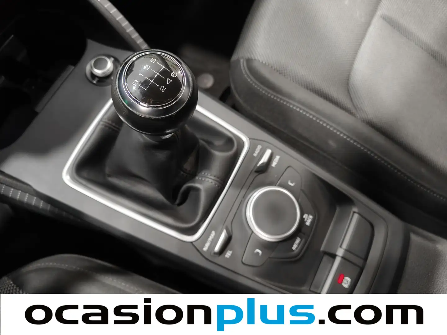 Foto Audi Q2 Audi Q2 sport 30 TFSI (116 CV)