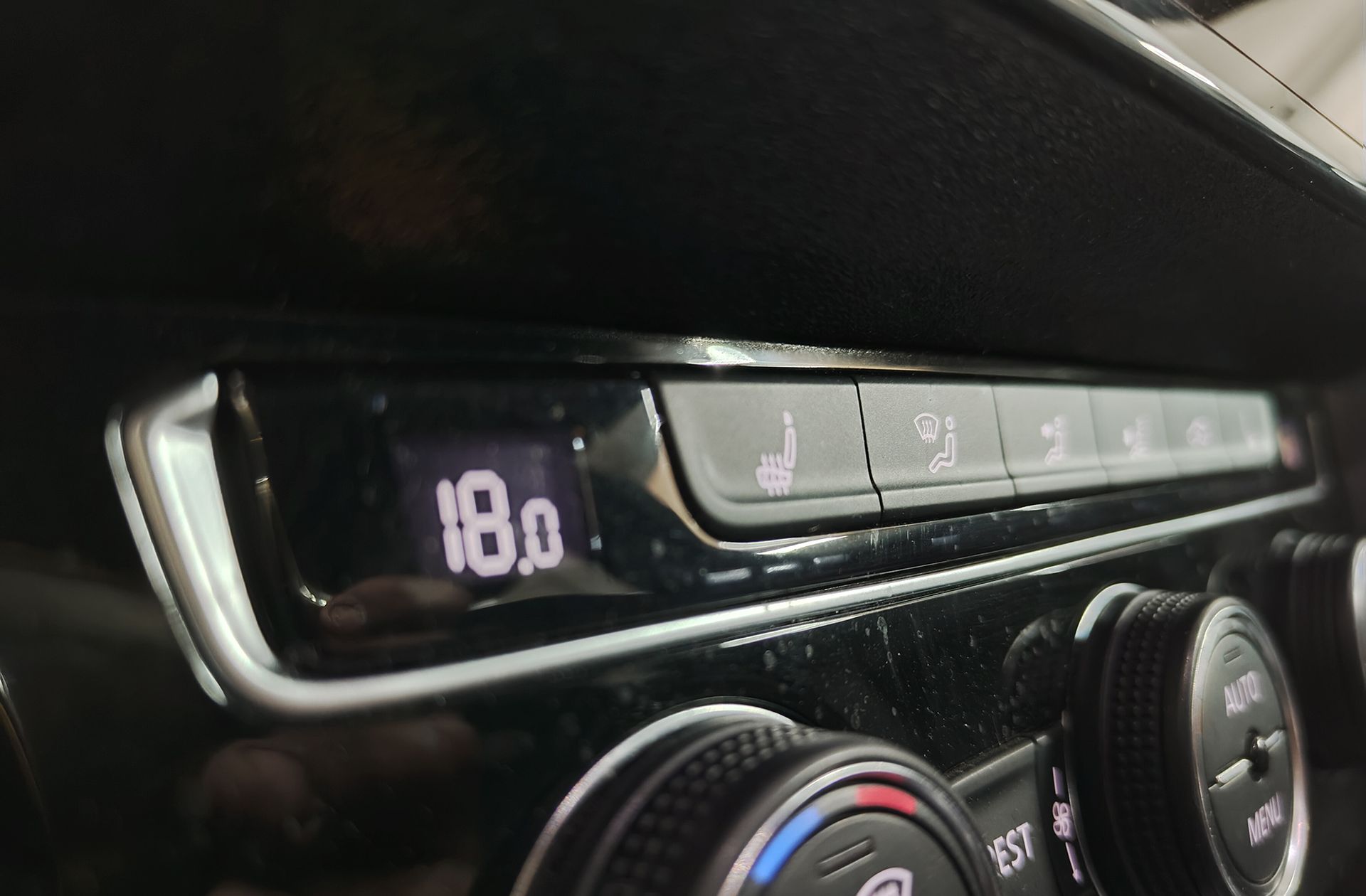 Volkswagen Arteon R-Line 2.0 TDI DSG - foto 9