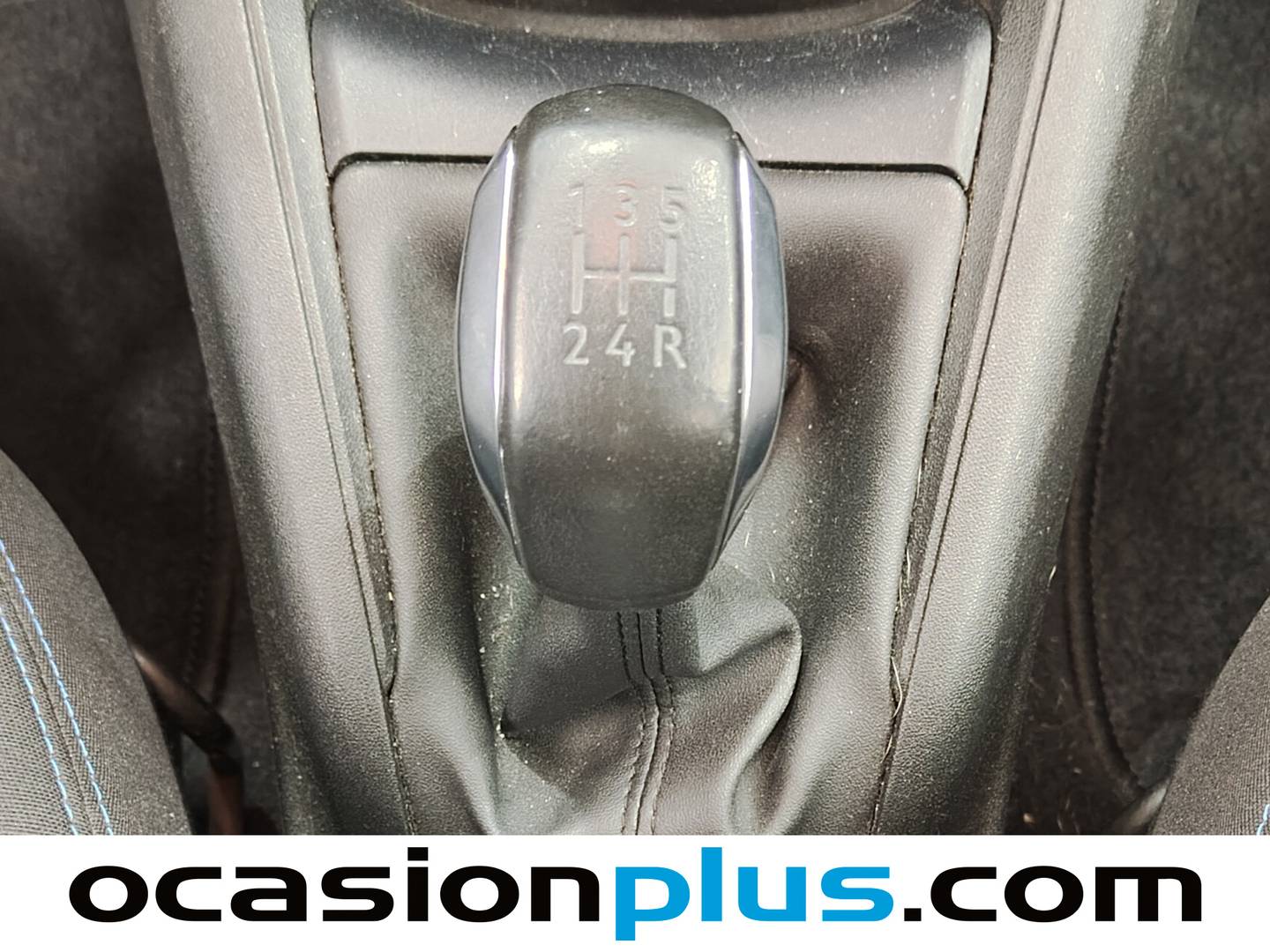 Peugeot 208 Peugeot 208 PureTech Signature (82 CV) de segunda mano