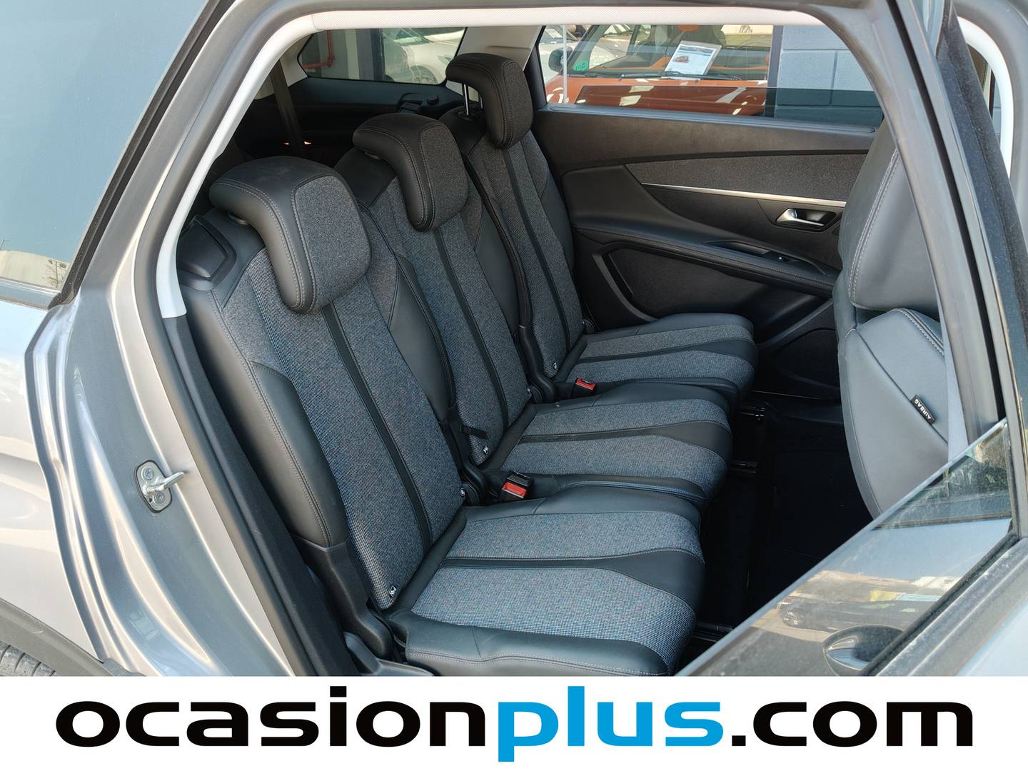 Foto asientos traseros Peugeot 5008 Peugeot 5008 BlueHDi 130 S&S Allure 7 Plazas (130 CV)