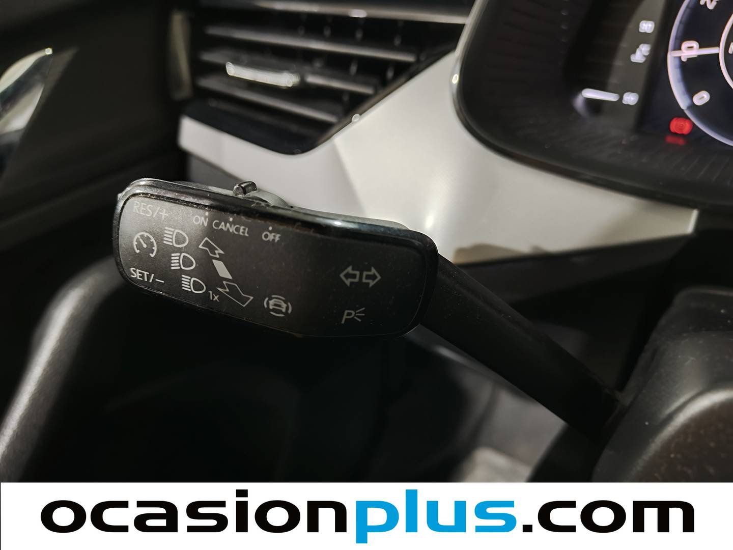 Skoda Kamiq Skoda Kamiq 1.0 TSI Ambition (115 CV) seminuevo