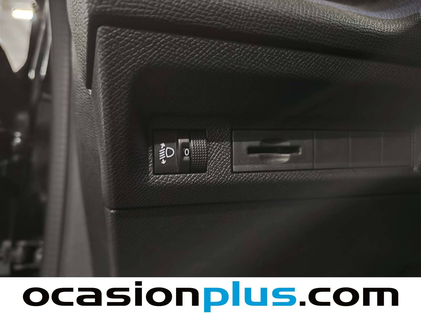 Foto Peugeot 308 Peugeot 308 PureTech 130 Allure (130 CV)