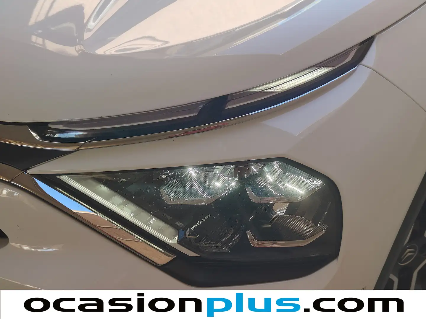 Foto Citroën ë-C4 Citroen ë-C4 eléctrico 50kWh Shine (136 CV)