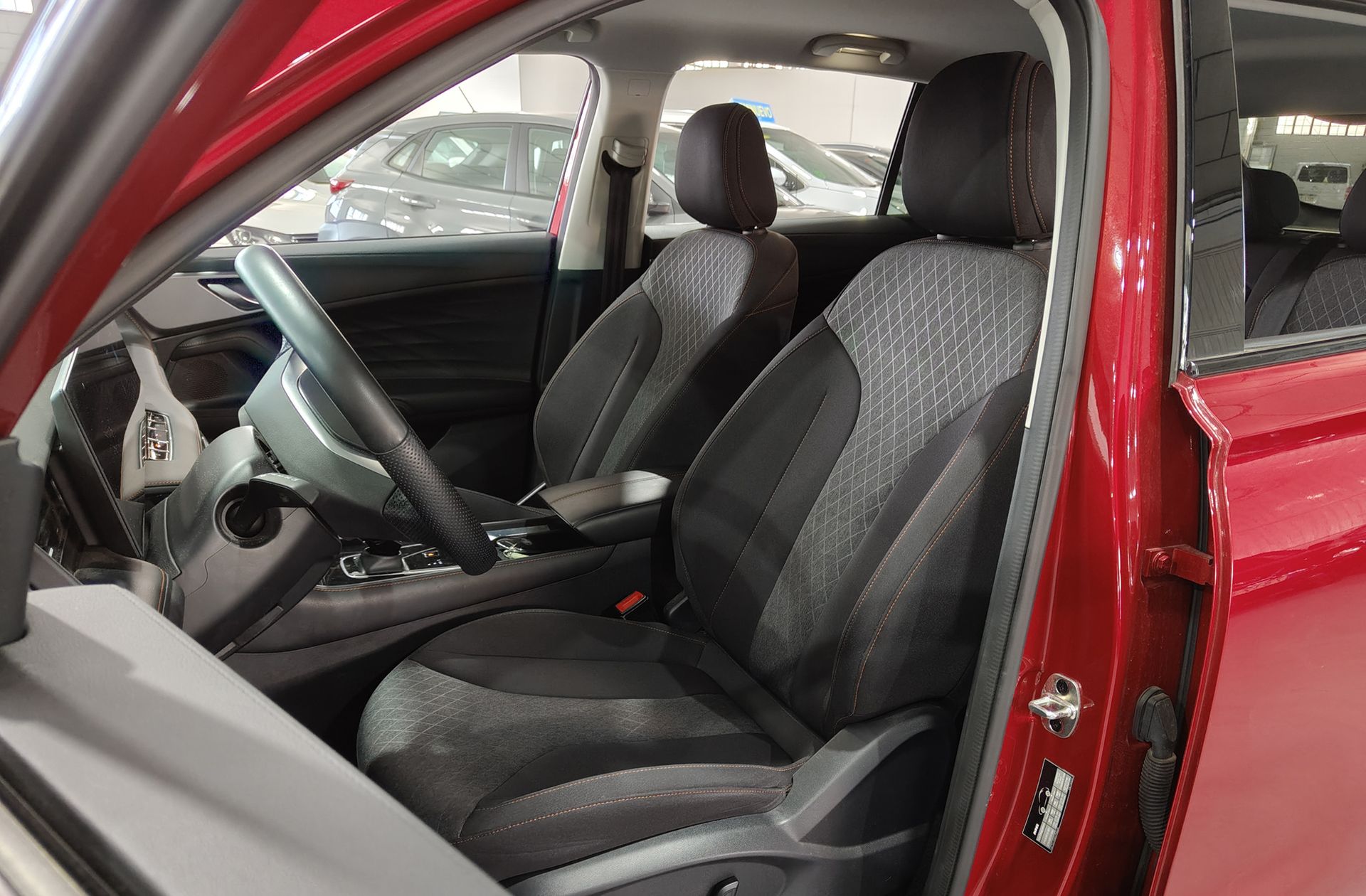 MG HS 1.5T Comfort DCT - foto 12